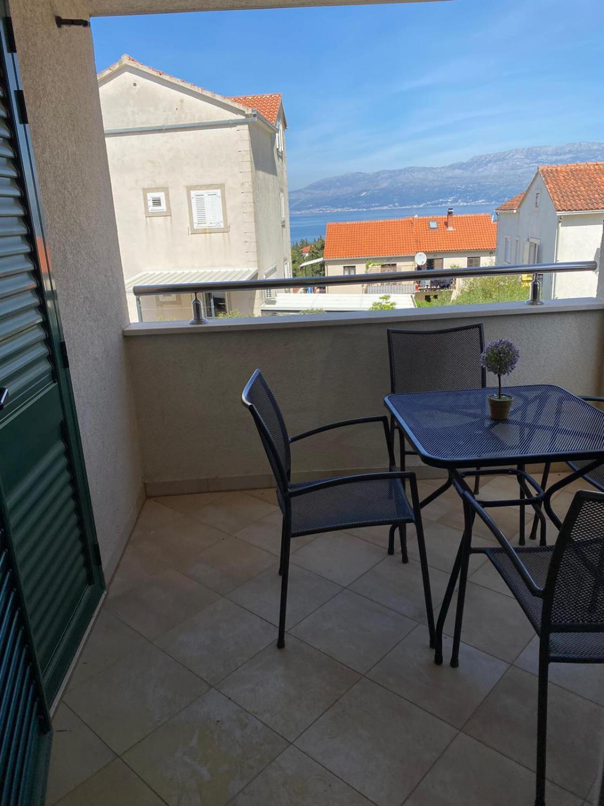 Apartman Emil Supetar Ngoại thất bức ảnh
