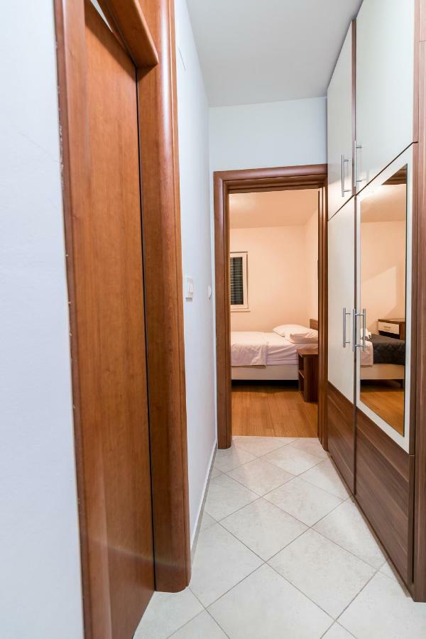 Apartman Emil Supetar Ngoại thất bức ảnh